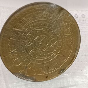AZTEC Calendar Mexico Souvenir Metal Dual Graphic Paperweight